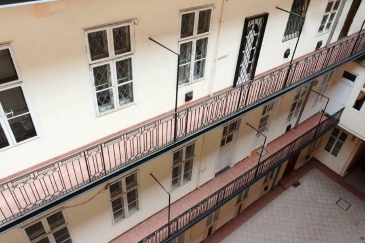 Revay Utca Apartment Budapest Hungary