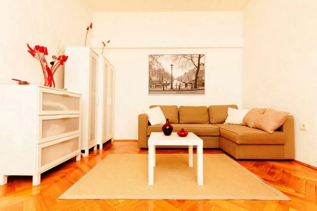 Revay Utca Apartman Budapest